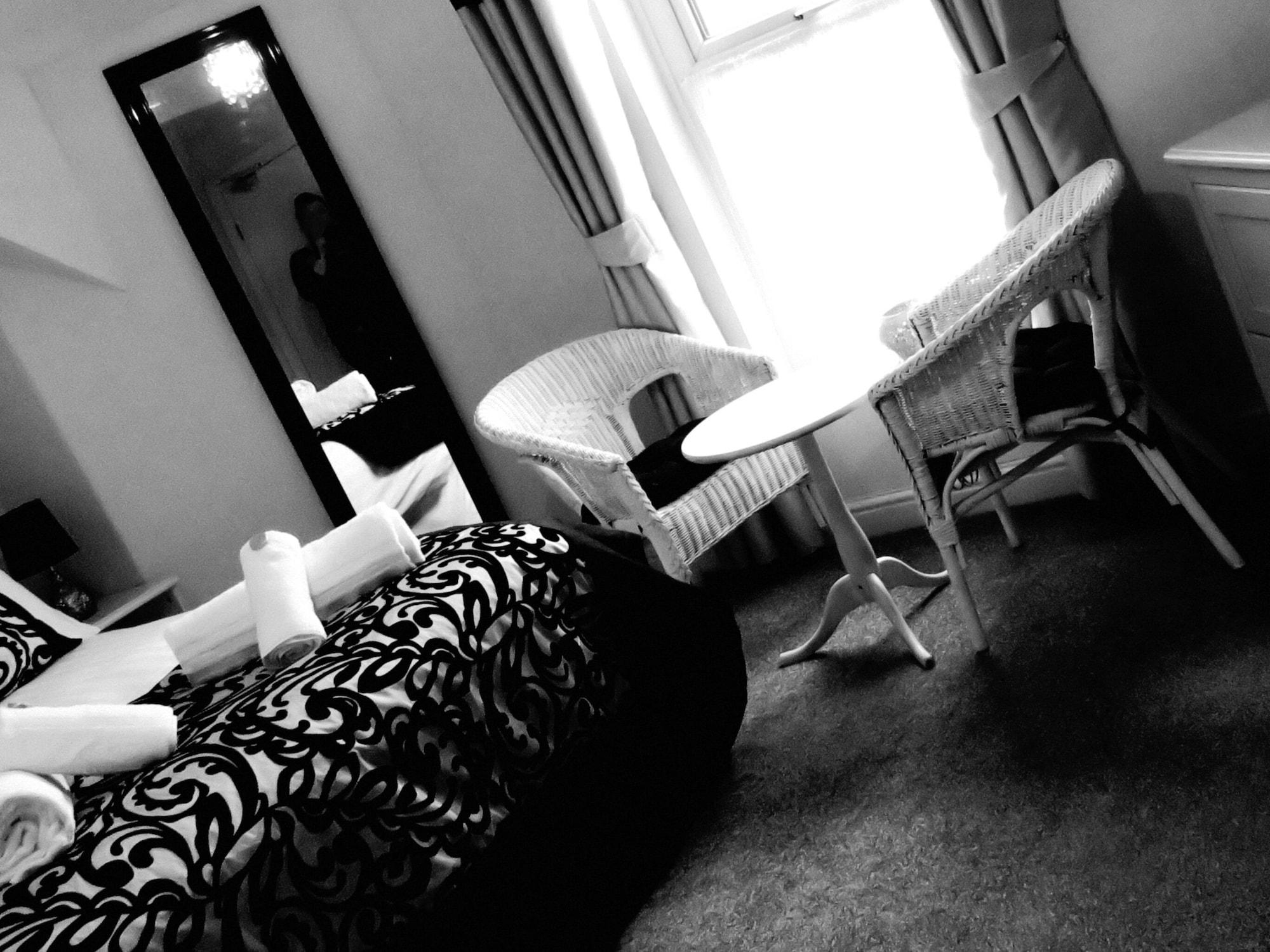 The Heidi Bed & Breakfast Southport Dış mekan fotoğraf