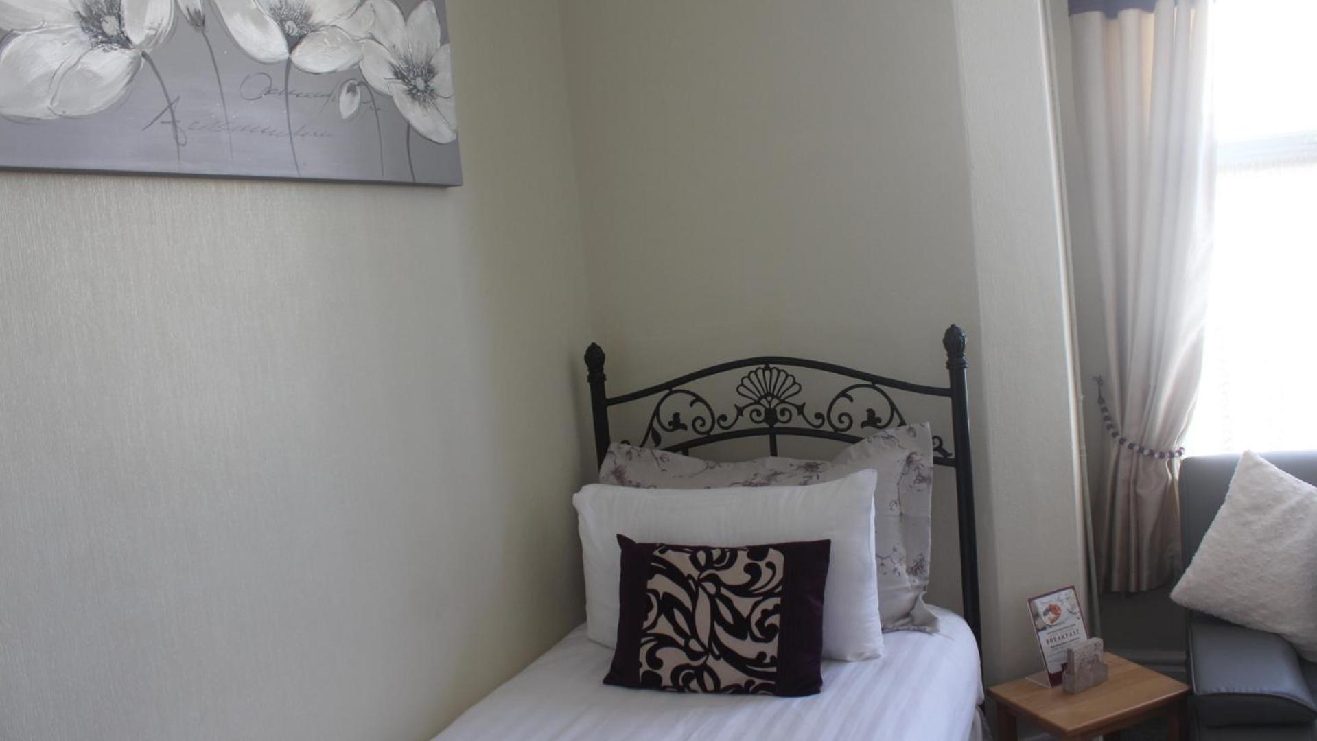 The Heidi Bed & Breakfast Southport Oda fotoğraf